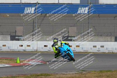 media/Nov-26-2022-Fastrack Riders (Sat) [[b001e85eef]]/Level 2/Session 3 Outside Turn 9/